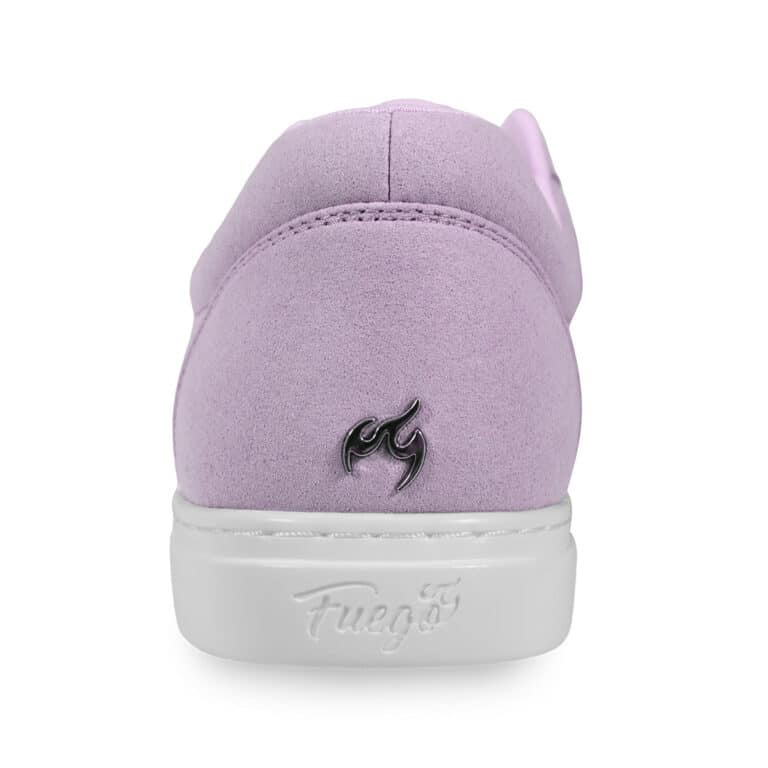 fuego-low-top-laventeli-1-1200×1200 Trendikkäät nauhalliset tanssikengät. Vegaaniset materiaalit sekä luistava kumiseospohja. Saatavilla useissa väreissä.