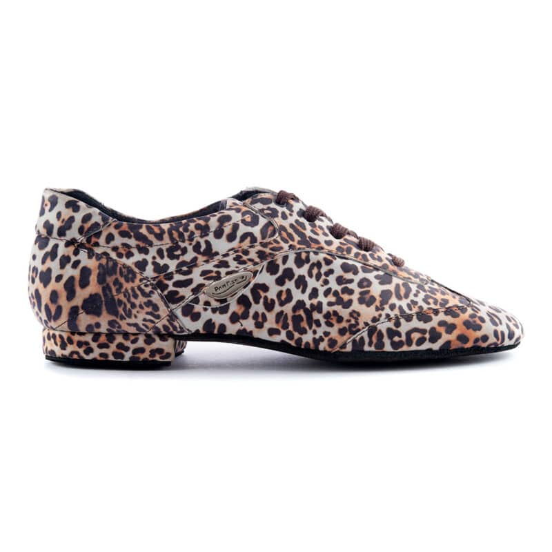 Portdance Leopard trainer