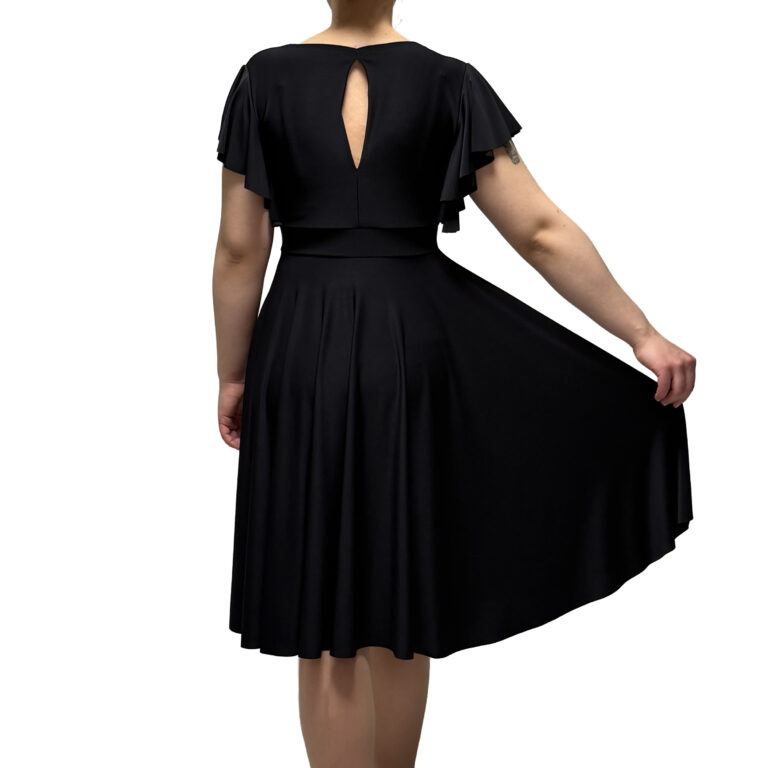 silver-fashion-1945-mekko-musta-taka3