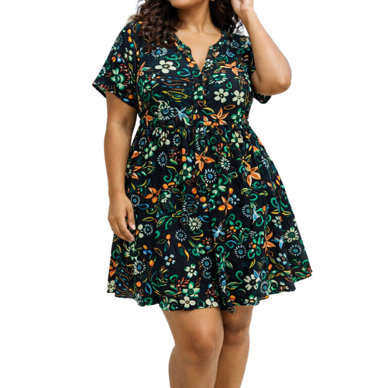 World_Fashion_F013_mekko_musta_etu